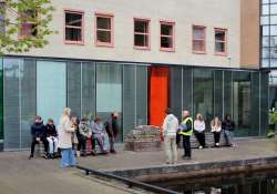 04  Anne van der  Laan bij  Crackstate