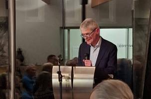 Jan Peter Yska gaf een korte impressie van wat er rond 1830 over Heerenveen werd geschreven